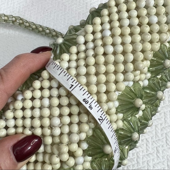 ❤️SOLD❤️Vintage Hand made Green/Beige Beaded Shoulder bag - Picture 11 of 11